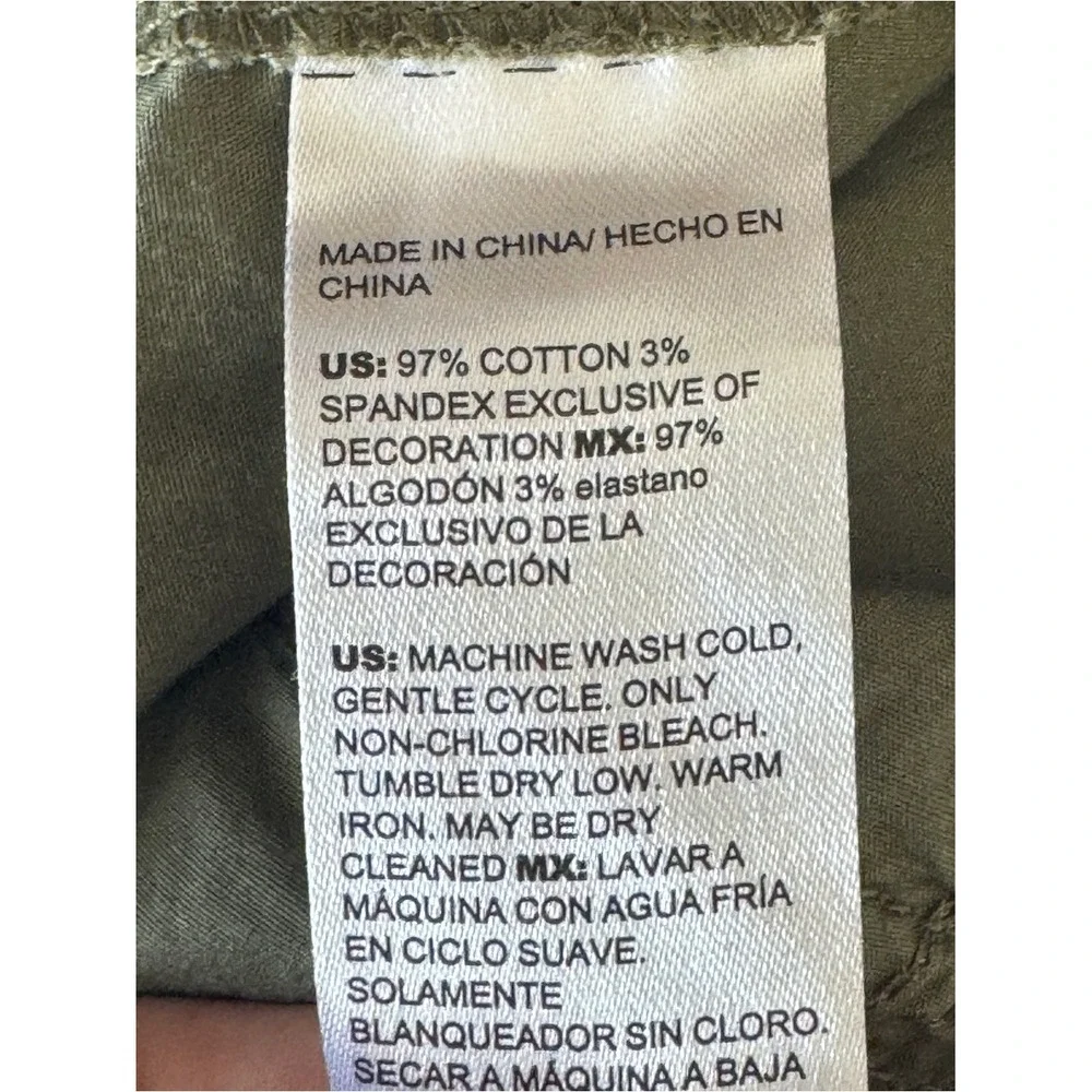 Chicos new tags